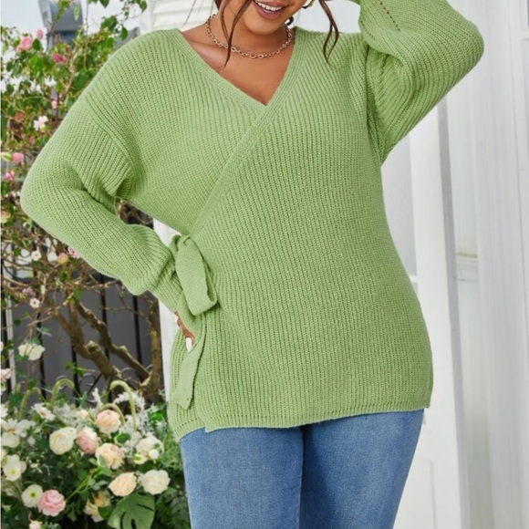 Plus size cozy knot side wrap sweater top - Picture 5 of 6